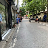 Hàng Cực Hiếm Hơn 7 Tỷ, Nhà 75M2, 4 Tầng, Ga Ra Ôtô, Sẵn Ở Luôn, Trước Nhà Ôtô Dừng Đỗ Ngày Đêm