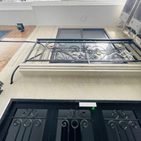 Tòa Nhà Chmn Phố Võ Chí Công 45M2, 6 Tầng Chỉ 11.6 Tỷ, Doanh Thu 750 Triệu/Năm