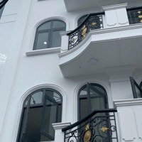 Bán Nhà Mtkd Đường Cmt8 Q.10,Diện Tích: 4M X 18M, 11 Lầu, Hđt : 70 Triệu/Tháng, Giá Bán 35 Tỷ Chốt