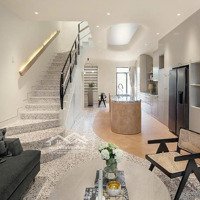 Ngôi Nhà Ánh Sáng 5M X 20M - Đăng Trên Tạp Chí Nhà Đẹp 2021 - 11Tỷ - Sổ Hồng Riêng - Ngay Kdc Cao