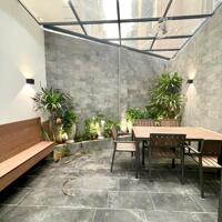 Bán nhà Đẹp Sân vườn - Tô Ngọc Vân - 76m2 x 3 Tầng - Ngõ thông sát phố - 4 ngủ ở luôn