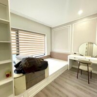 Bán nhà Đẹp Sân vườn - Tô Ngọc Vân - 76m2 x 3 Tầng - Ngõ thông sát phố - 4 ngủ ở luôn