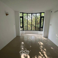 Q10 P12 Nhà 4 Tầngdiện Tích40M2 Ngang 4,5M 4 Phòng Ngủ3Wc