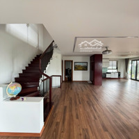 Cho Thuê Nr View Đẹp Tại Vinhomes Thăng Long, 40 Triệu, 220M2, 6 Phòng Ngủ 7 Vệ Sinh 4 Tầng