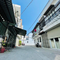 Chủ Nhà Cần Bán Căn Nhà Sổ Hồng Riêng Giá Chỉ: 3,4 Tỷ Thiết Kế 2 Phòng Ngủ 2 Vệ Sinhnằm Ngay Trung Tâm Nhà Bè