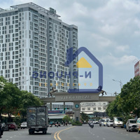 [Bán Gấp] Nhà Đẹp Đối Diện Vạn Phúc - 62,3M - Giá Chỉ 4,2 Tỷ Tl!