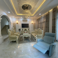 Bán Gấp Biệt Thự Đẹp, 400M2, 75 Tỷ, Thảo Điền, Q2, Hcm