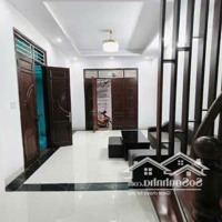 Ba Đình - 5 Tầng Lô Góc Cực Thoáng - 20M Ra Phố - Sân Đề Xe Riêng