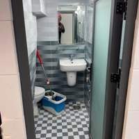 Bán Nhà Sát Mtien Ngô Gia Tự, 50M2 Chỉ 6 Tỷ, Ngay Vòng Xoay Ngô Gia Tự