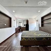 Studio Tách Bếp, Máy Giặt Riêng, Full Nội Thất, Phòng Rộng, Tone Gỗ Ấm Cúng Ngay Etown, Nhà Ga T3