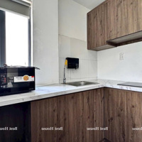 Studio Tách Bếp, Máy Giặt Riêng, Full Nội Thất, Phòng Rộng, Tone Gỗ Ấm Cúng Ngay Etown, Nhà Ga T3