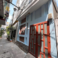 Bán Nhà Quận 10, Tổng Diện Tích Đất 121,8M2, Nhà 83,7M2. Nhà Hai Mặt Tiền Hẻm, Không Tường Chung