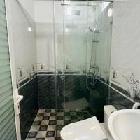 Bán nhà phố đường Âu Cơ, Phước Tân, Nha Trang 60m2 ngang 4m giá 7.85 tỷ