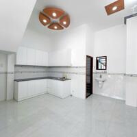 BÁN NHÀ 1T1L đúc mới, TRỤC CHÍNH HẺM thông, xe hơi tới nhà, gần chợ An Thới