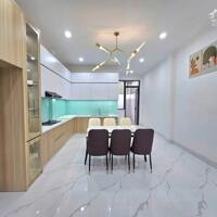 Nhà 1 trệt 2 lầu mặt tiền đường DX82 Định Hoà Thủ Dầu Một BD giá 5,5 tỷ