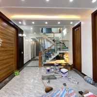 Cho Thuê Nhà Thiên Lôi-Aeon, 60M2, 4 Tầng, 4 Ngủ Mới Tinh, 11 Triệu-0912473845