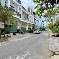 Cho thuê nhà khu dân cư hưng phú 1, gần tòa nhà nam á bank