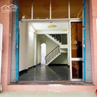 Cần Bán Căn Nhà Mặt Tiền Lạc Long Quân, Phường Tân Tiến, Nha Trang