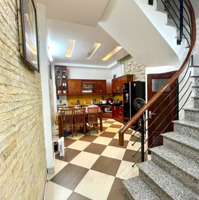 Trung Tâm Quận Hai Bà Trưng, 60 M2, 4 Tầng, Dân Xây, Hơn 9 Tỷ
