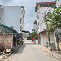 Đặng Xá, Gia Lâm. Xe 16 Chỗ Chạy Thông