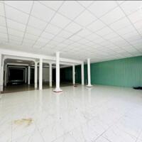 Cho thuê mặt bằng đường phạm hùng, bề ngang 11m, p. lê bình