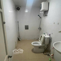 Cho Thuê Gấp Cc 2 Phòng Ngủ 2 Vệ Sinh 98M2 Toà Nhà Ct4-5 Yên Hoà, Đường Dương Đình Nghệ, 13 Triệu