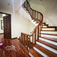 Duy Nhất! Phân Lô Trần Quang Diệu, Ngõ Ôtô Tránh, Gara Ôtô 7 Chô, Ô Chờ Thang Máy, Kd,Diện Tích60M*5T.