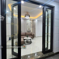 1 Nhà Ra Phố, Một Căn Nhà Mới Xây Kiêu Hãnh Vươn Lên Giữa Lòng Phố 6 Tầng, Thang Máy Mặt Tiền 4.5M