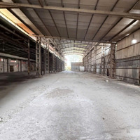 Cho Thuê Kho 2.900M² Đức Giang, Long Biên Giá Chỉ 100K/M², Xe Container Ra Vào Thoải Mái