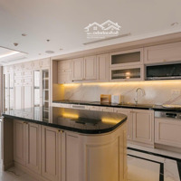 Bán Nhanh Penthouse Vinhomes West Point, 273M2 Full Nội Thất 5 Sao, Sổ Lâu Dài. Giá Bán 40 Tỷ Có Tl