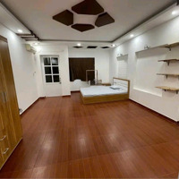 Cho Thuê Nhà Riêng 193 Văn Cao - 4 Phòng Ngủ Đầy Đủ Đồ - Ô Tô Đỗ Cửa