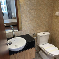 Bán Gấp Căn Hộ 3 Phòng Ngủfull Đồ Mới Đẹp, Bao Thuế Phí Sang Tên. 0966382468