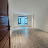 Bán Nhà Riêng Tại Láng Hạ, 9,5 Tỷ, 40M2, 6 Tầng, Thang Máy, Ngõ Kinh Doanh, Sát Phố