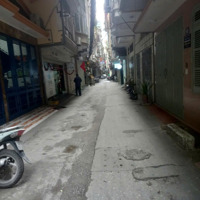 Nhà Chia Lô 157 Phố Pháo Đài Láng-Đống Đa,Diện Tích=48 M2 Nhà 5 Tầng Đường Hè 10 M