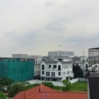 Nhà Rẻ Nhất Ngõ 95 Phố Việt Hưng, Giáp Vin Harmony Ở Cực Thoáng, Hàng Xóm Văn Minh