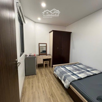 Cho Thuê Phòng Giá Rẻ - Thang Máy Ngay Công Viên Hoàng Văn Thụ,Khu Sân Bay