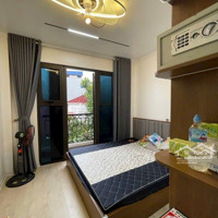 Ban Nhà Hồng Tiến - 40M Ôtô Đỗ Cổng Mới Kính Coong Thang Máy 6 Tầng 4 Ngủ Giá Tám Tỷ 870 Triệu