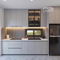 Nhà Đẹp Hẻm Xe Hơi - Đinh Tiên Hoàng Bình Thạnh - 2 Tầng 40M2 Vuông Vức Hoàn Công Đủ - Gần Mặt Tiền