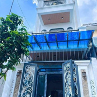 Chủ Gửi Nhà 1 Trệt 2 Lầu Đối Diện Vinhomes Q9Diện Tích52M2 Shr Nằm Đường Nguyễn Xiển Hiện Đang Cho Thuê