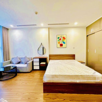 Cho Thuê Quỹ Căn Studio Vinhomes West Point Nội Thất Full/Cb Giá Chỉ Từ 10 Triệu Liên Hệ: 0963161697