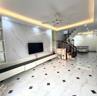 Bán Gấp Nhà 5 Tầng Lô Góc Phương Canh, Ngõ Thông Ô Tô Đỗ Cửa, Giá: 8.2 Tỷ, Liên Hệ: 0968.371.359 Xem Nhà
