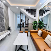 Bán Nhà Nguyễn Quý Trị 45M2 * 3 Tầng * 5,2 Tỷ. Lô Góc, Ở Ngay.