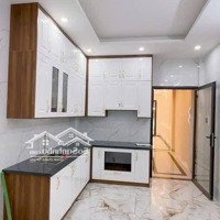 Nhà Phố Dương Văn Bé _ Hai Bà Trưng _ Gần Trường Cấp 1+2 Vĩnh Tuy Nhà Mới - Thang Máy Vị Trí C
