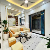Bán Nhà Ngũ Nhạc, 50M2 X 4T, 4 Phòng Ngủ Mặt Tiền 4M, Ngõ Thông, Ở Luôn, Sđcc, Giá Bán 5.95 Tỷ