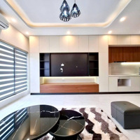 Bán Nhà Mặt Ngõ Phạm Ngọc Thạch - Đống Đa - Oto Đỗ Cửa - 2 Thoáng - Thang Chờ 43M 4 Tầng 11 Tỷ