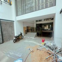 Nhà Đường Trương Quốc Dung Phường 8 Quận Phú Nhuận.