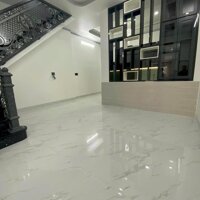 Bán Nhà Mặt Tiền Đường Thông Nhà Diện tích Lớn Thoáng Mát