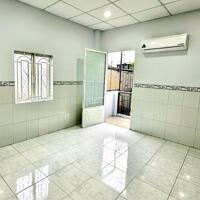 BÁN NHÀ TAM HIÊP, 1TRỆT 1LẦU LỬNG, SỔ HỒNG THỔ CƯ ĐƯỜNG 4.5m SÂN ĐẬU 2 OTO