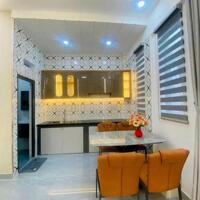 --Bán đất phường 9, HXH đường Âu Cơ quận Tân Bình; 39m2 - nhỉnh 6 tỷ