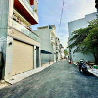 Nhà 2 Lầu P. An Bình Gần Ub Phường Giá Bán 4.3 Tỷ, Nhà Hiện Đại Đầy Đủ Tiện Nghi, Sổ Hồng Riêng Thổ Cư